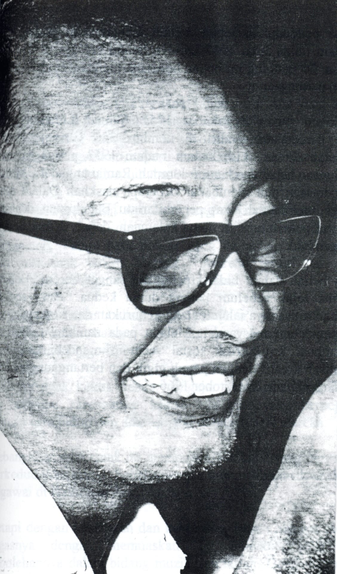 Gambar Ahmad Lutfi dalam Aktivis Melayu/Islam di Singapura. All rights reserved, Persatuan Wartawan Melayu Singapura, 1997.